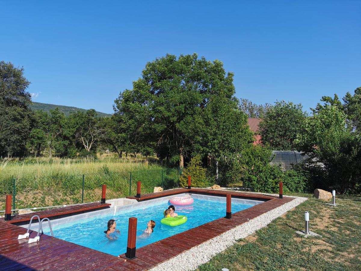 Holiday Home Melani Sinac Екстериор снимка