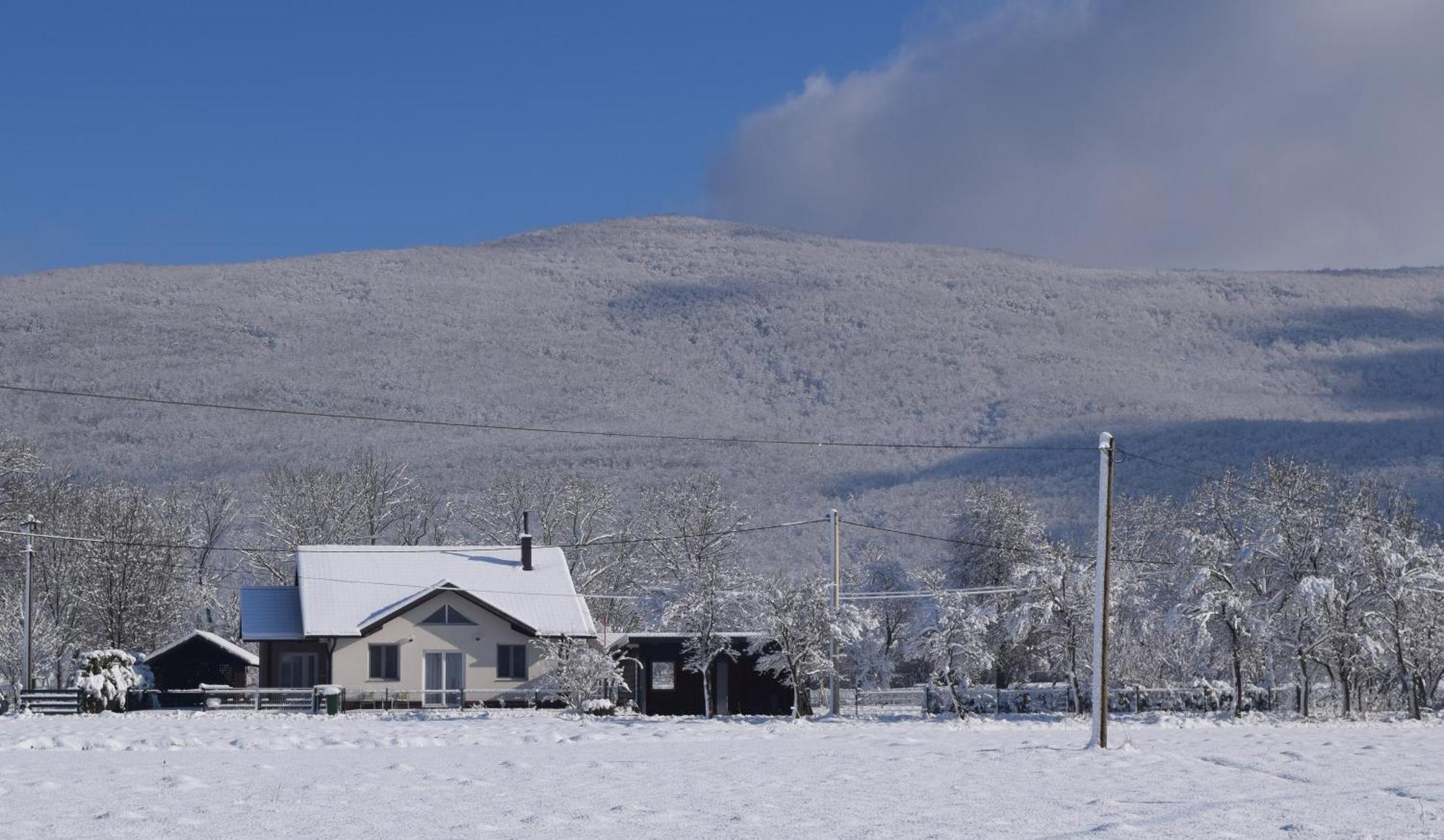 Holiday Home Melani Sinac Екстериор снимка